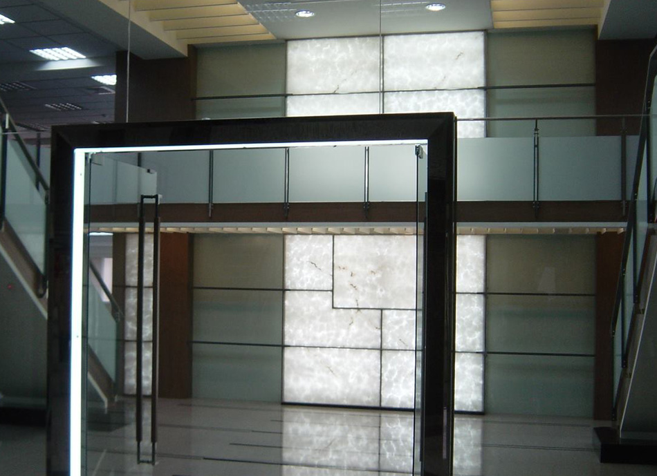 Wall & Ceilings - 008
